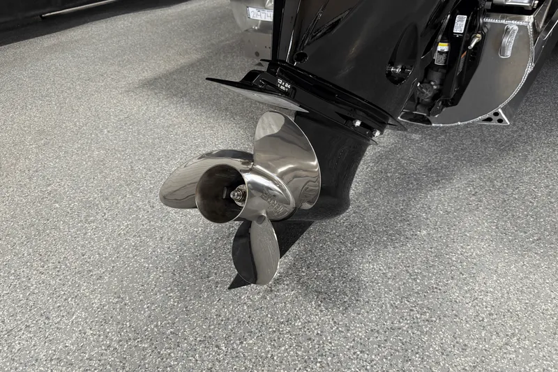 Slide: The Image of Barletta Cabrio 22 U 2026 - 14