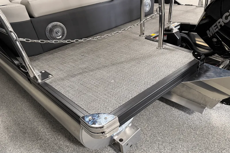 Slide: The Image of Barletta Cabrio 22 U 2026 - 16