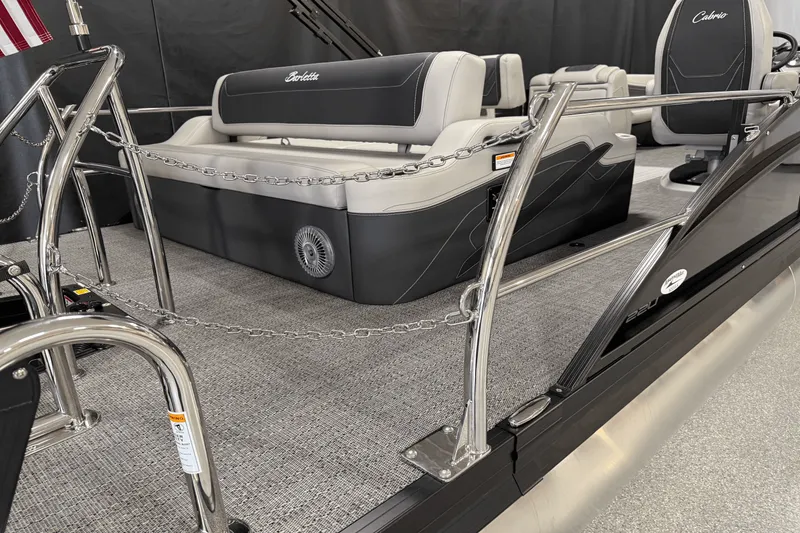 Slide: The Image of Barletta Cabrio 22 U 2026 - 18