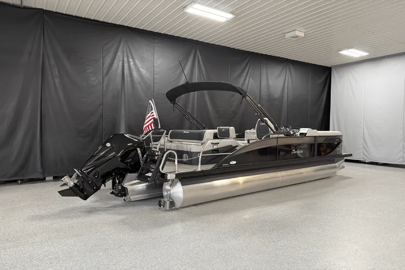 Slide: The Image of Barletta Cabrio 22 U 2026 - 2