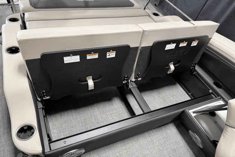 Slide: The Image of Barletta Cabrio 22 U 2026 - 37