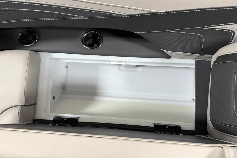 Slide: The Image of Barletta Cabrio 22 U 2026 - 84