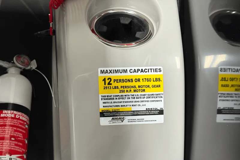 Slide: The Image of Barletta Cabrio 22 U 2026 - 51