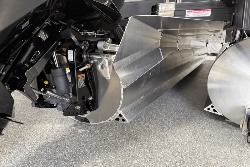 Slide: The Image of Barletta Cabrio 22 U 2026 - 14