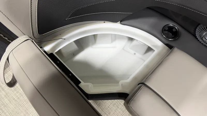 Slide: The Image of Barletta CABRIO22QC 2027 - 74