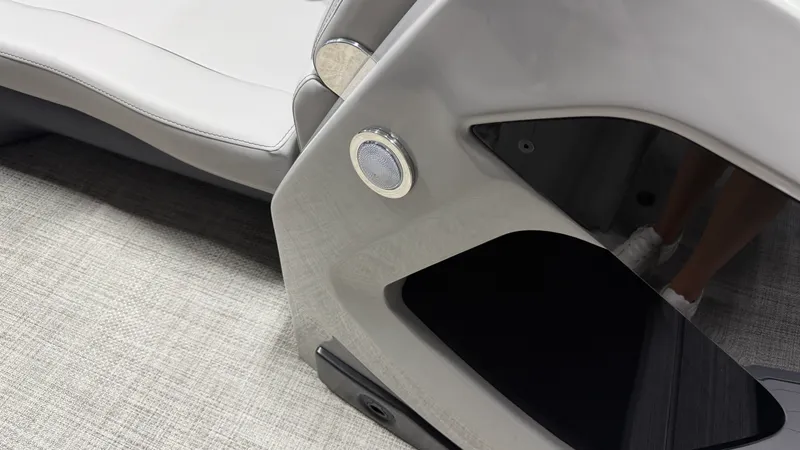 Slide: The Image of Barletta CABRIO22QC 2027 - 40