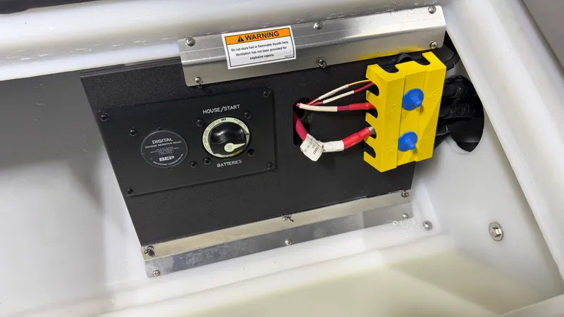 Slide: The Image of Barletta CABRIO22QC 2027 - 60