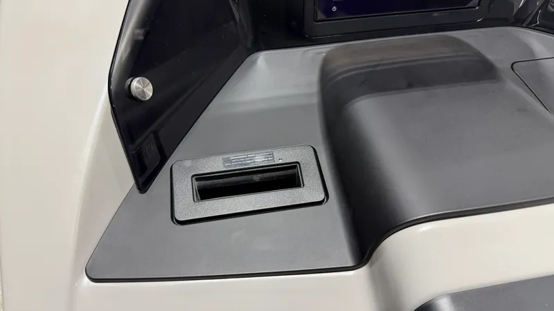Slide: The Image of Barletta CABRIO22QC 2027 - 51