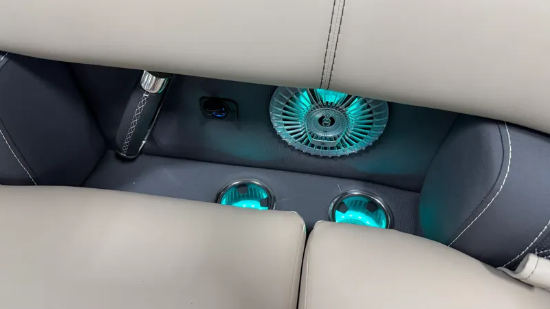 Slide: The Image of Barletta LUSSO25QCSS 2027 - 27