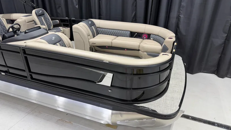 Slide: The Image of Barletta LUSSO25QCSS 2027 - 6