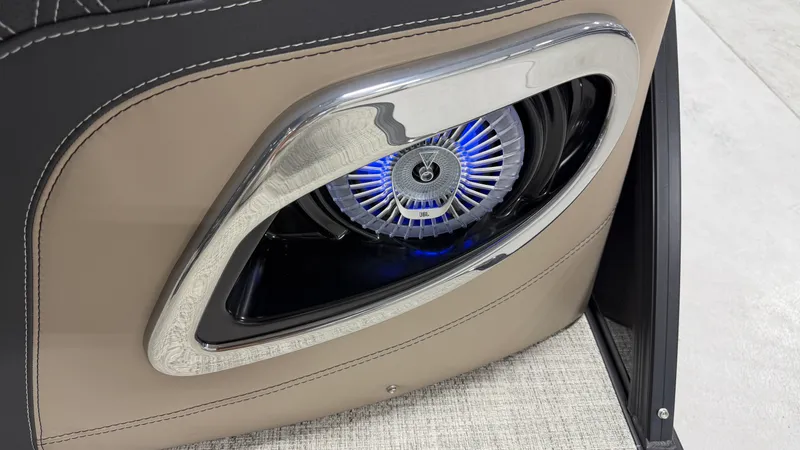 Slide: The Image of Barletta LUSSO25QCSS 2027 - 95