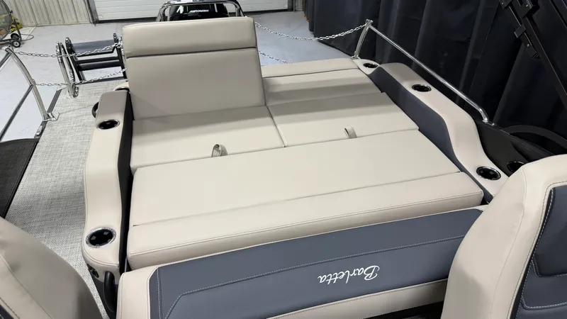 Slide: The Image of Barletta CABRIO22UC 2027 - 58