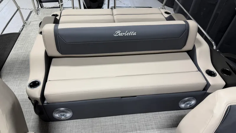 Slide: The Image of Barletta CABRIO22UC 2027 - 54