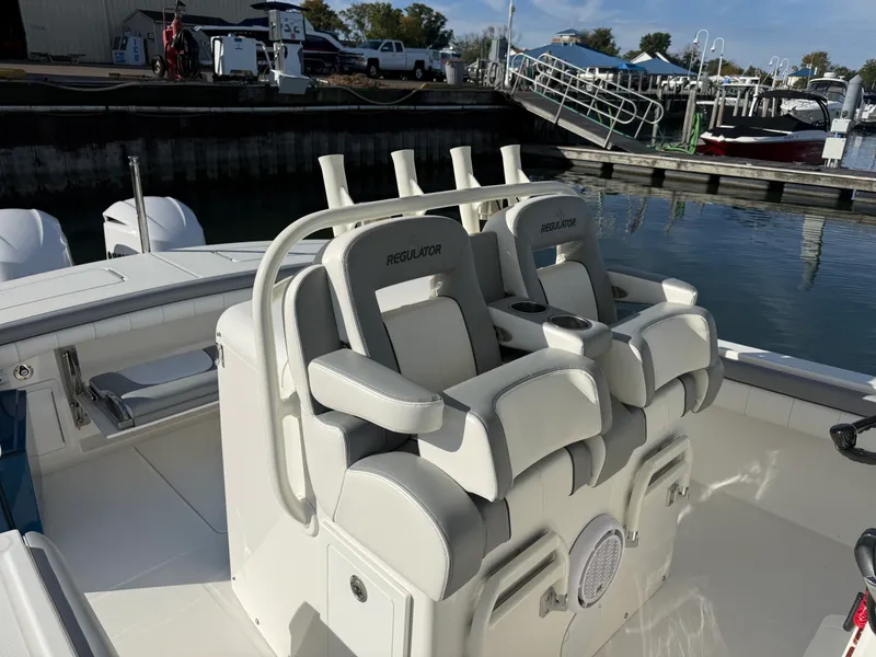 Slide: The Image of Regulator Marine 31 2019 - 37