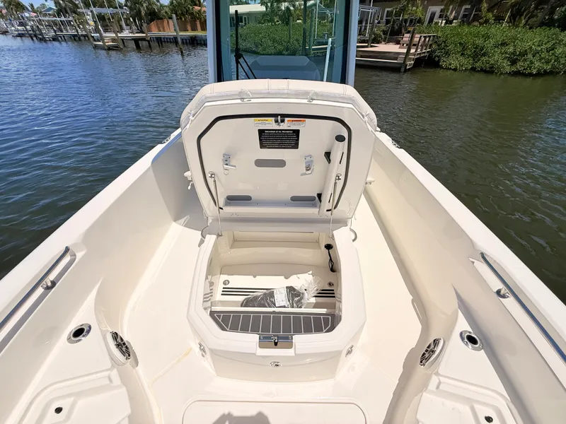 Slide: The Image of Boston Whaler 280 Dauntless 2027 - 56
