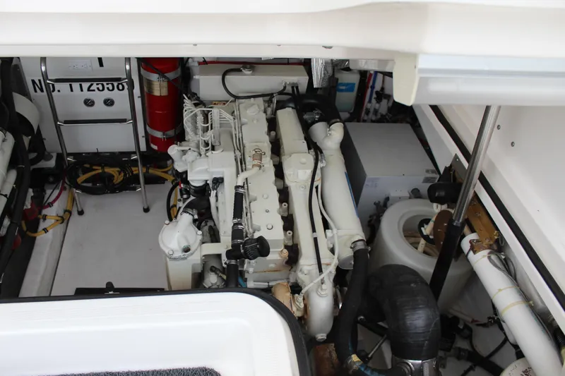 Slide: The Image of Tiara 3800 Open 2002 - 66