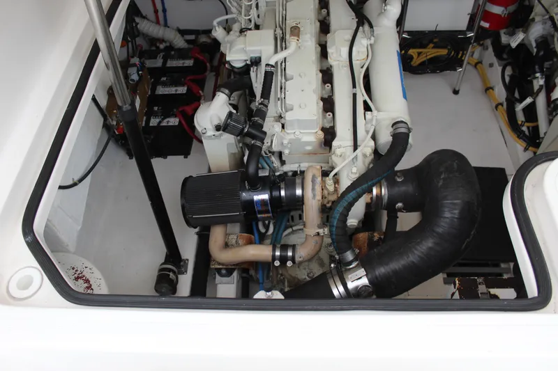 Slide: The Image of Tiara 3800 Open 2002 - 68