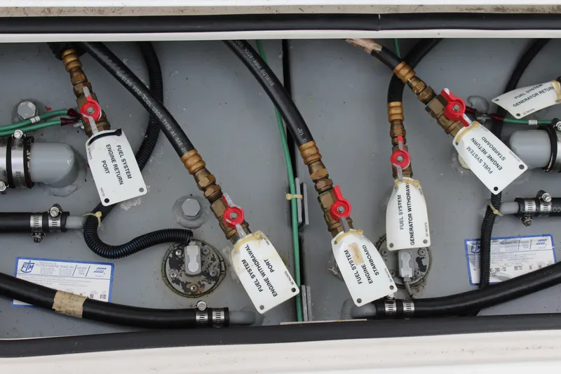 Slide: The Image of Tiara 3800 Open 2002 - 73