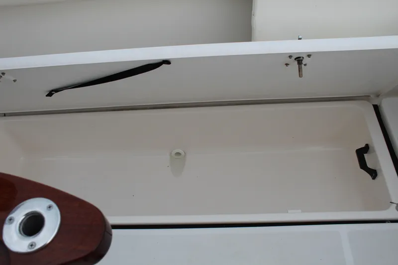 Slide: The Image of Tiara 3800 Open 2002 - 76