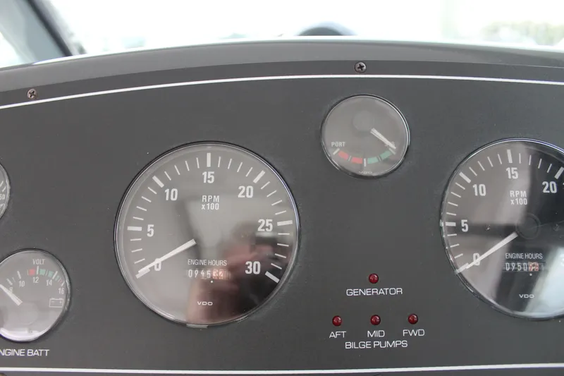 Slide: The Image of Tiara 3800 Open 2002 - 79