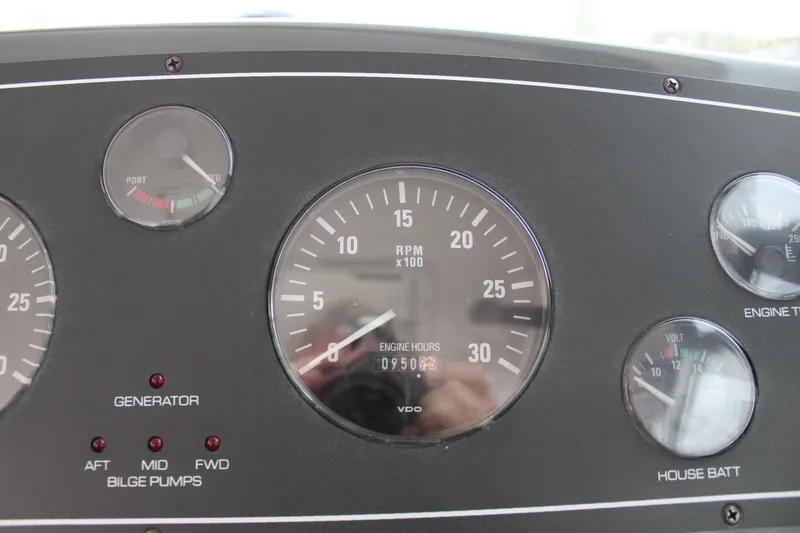 Slide: The Image of Tiara 3800 Open 2002 - 80