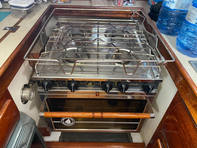 Slide: The Image of Galley stove - 18