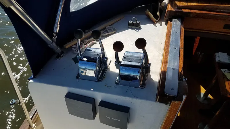 Slide: The Image of Engine controls topside - 9