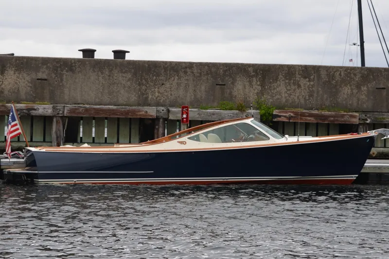 Slide: The Image of Starboard Side - 31