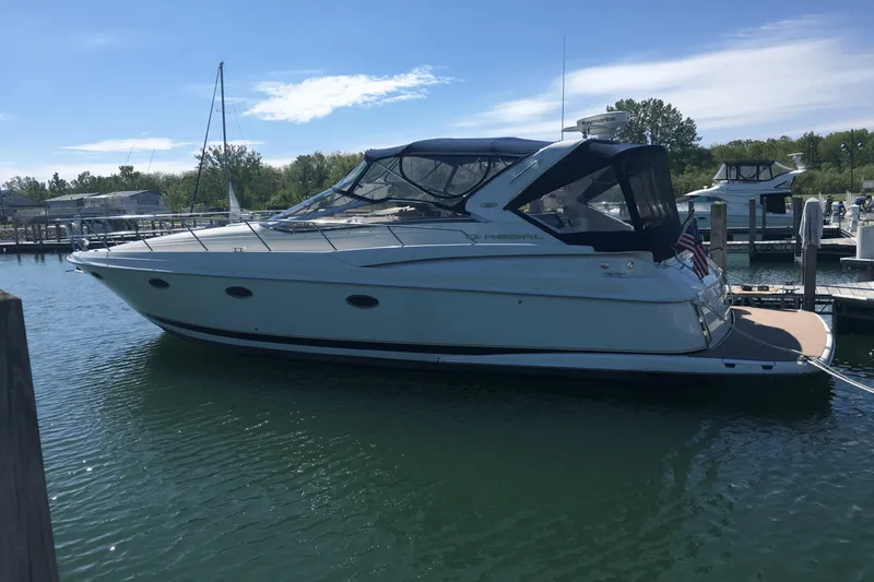 Slide: The Image of Regal COMMODORE 3860 2002 - 42