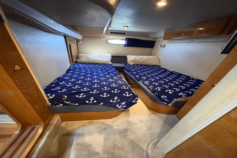 Slide: The Image of Regal COMMODORE 3860 2002 - 54