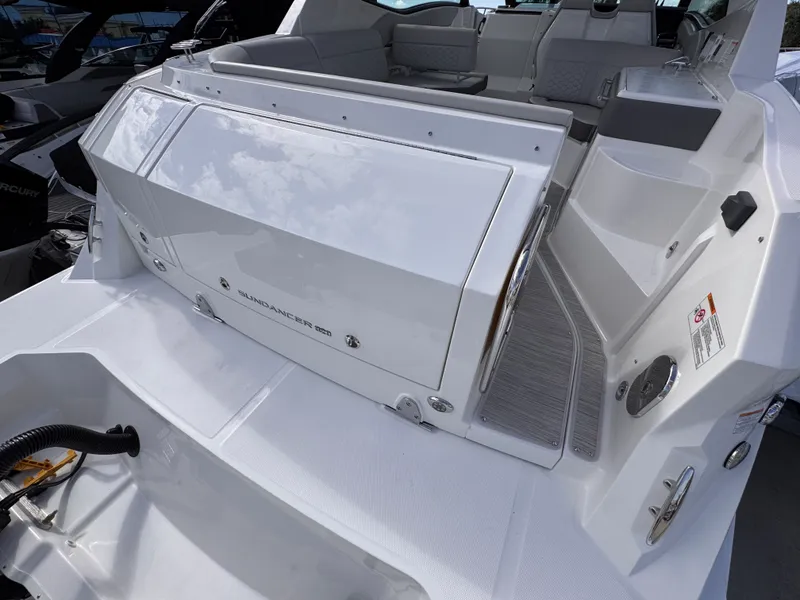 Slide: The Image of Sea Ray Sundancer 320 Outboard 2026 - 3