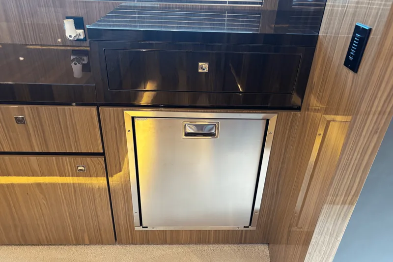 Slide: The Image of Cruisers 60 CANTIUS 2024 - 51