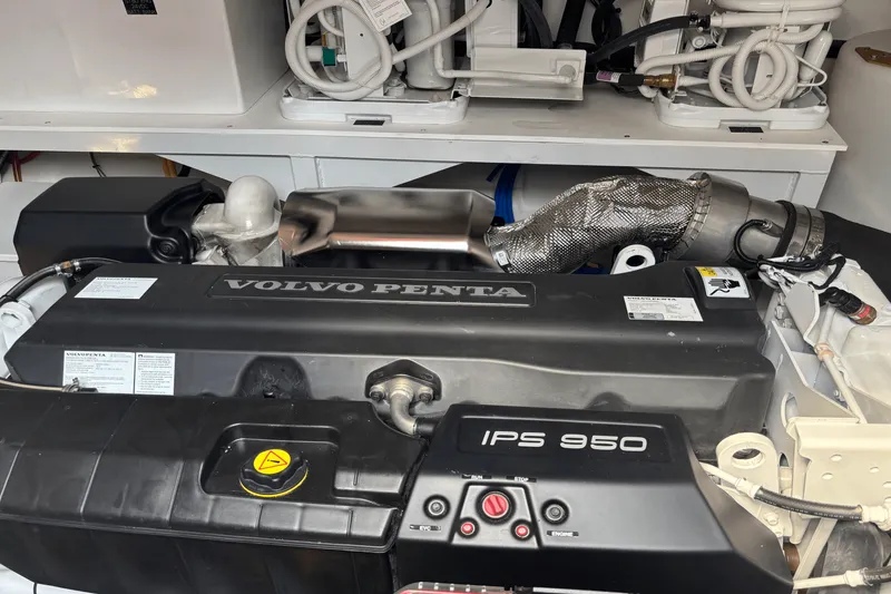 Slide: The Image of Cruisers 60 CANTIUS 2024 - 64