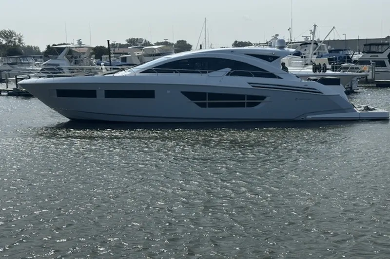 Slide: The Image of Cruisers Yachts 60 CANTIUS 2024 - 6