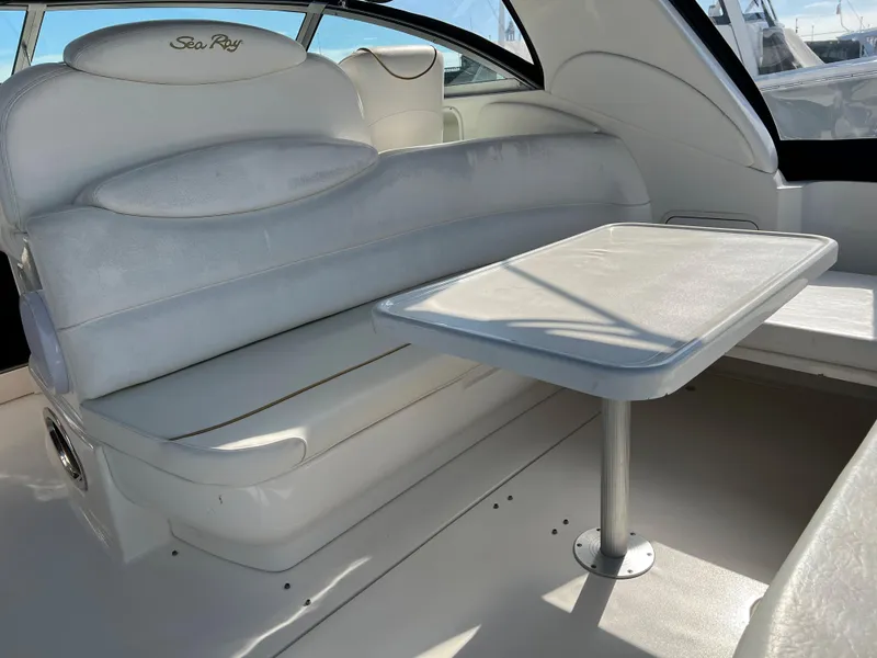 Slide: The Image of Sea Ray 34 DA 2000 - 54