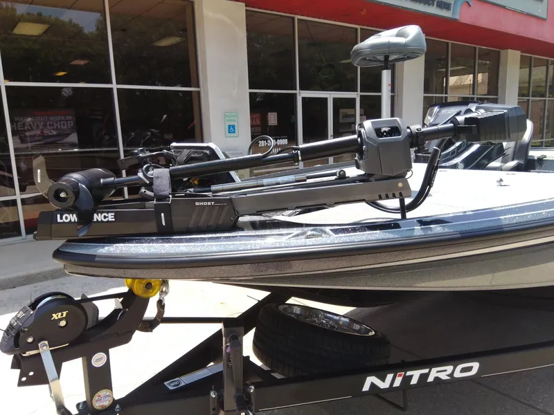 Slide: The Image of 2023 Nitro Z20 Pro boat with Lowrance trolling motor on trailer. - 10