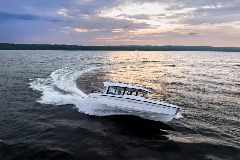 Slide: The Image of Cruisers 38 VTR 2027 - 37