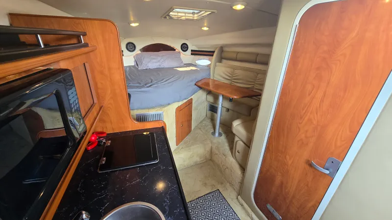 Slide: The Image of Rinker 290 FIESTA VEE 2004 - 15