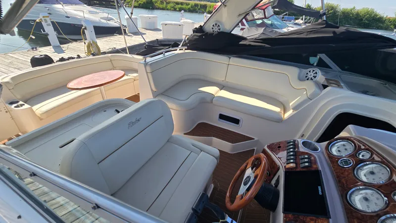 Slide: The Image of Rinker 290 FIESTA VEE 2004 - 7