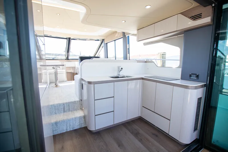 Slide: The Image of Cruisers 50 FLY 2027 - 66