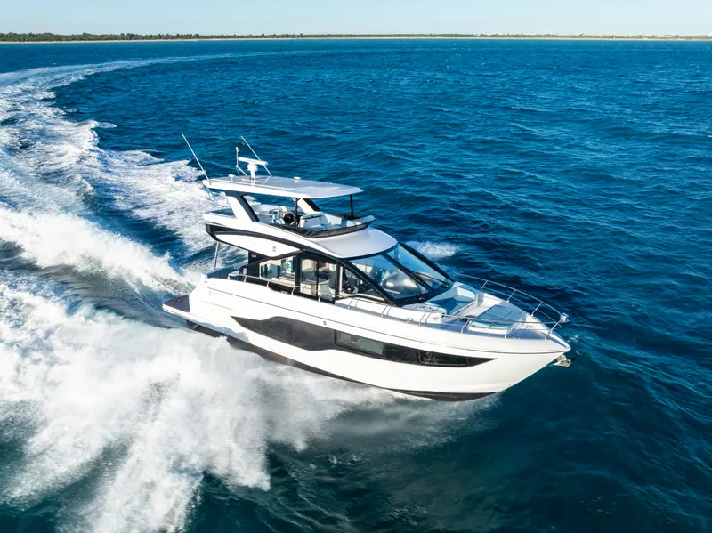 The Image of Cruisers 50 FLY 2027 - 0