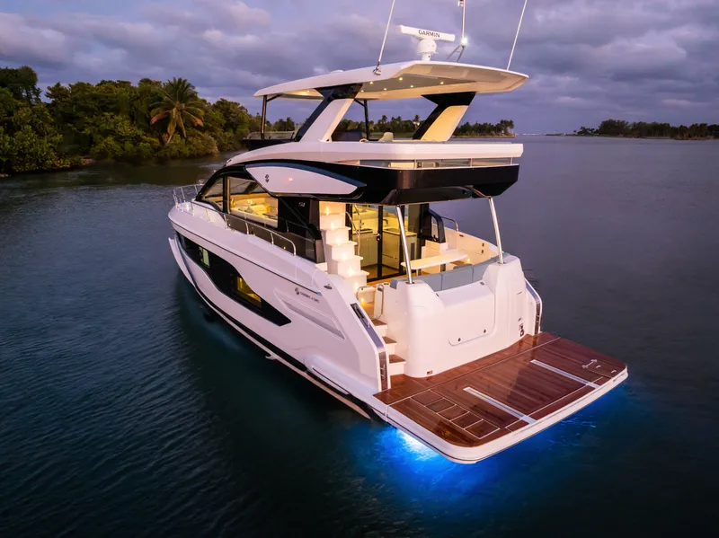 Slide: The Image of Cruisers 50 FLY 2027 - 8