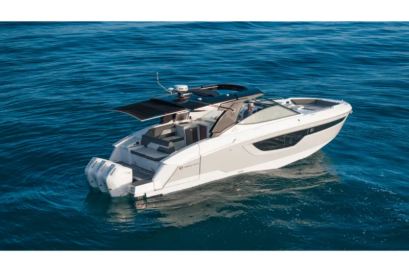 Slide: The Image of Cruisers 38 GLS Outboard 2027 - 25