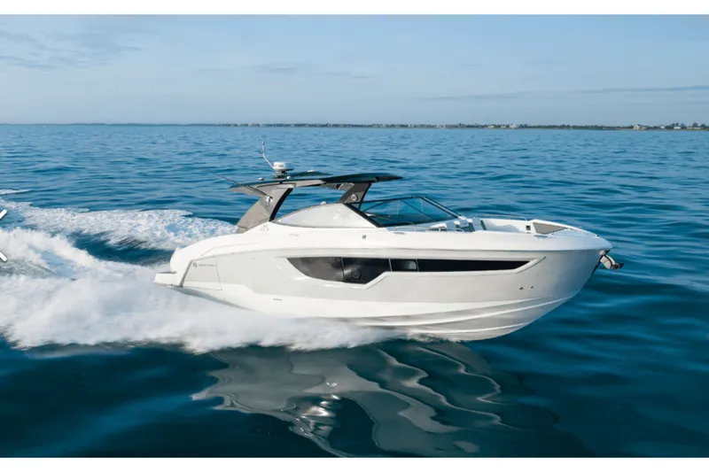 Slide: The Image of Cruisers 38 GLS Outboard 2027 - 1