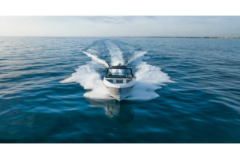 Slide: The Image of Cruisers 38 GLS Outboard 2027 - 19