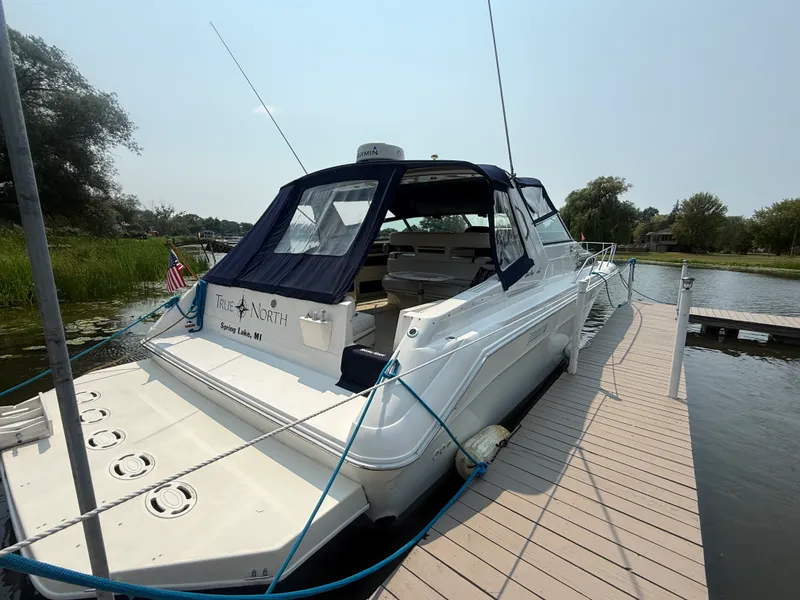 Slide: The Image of Sea Ray 44 SUNDANCER 1993 - 3
