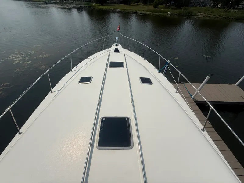 Slide: The Image of Sea Ray 44 SUNDANCER 1993 - 5