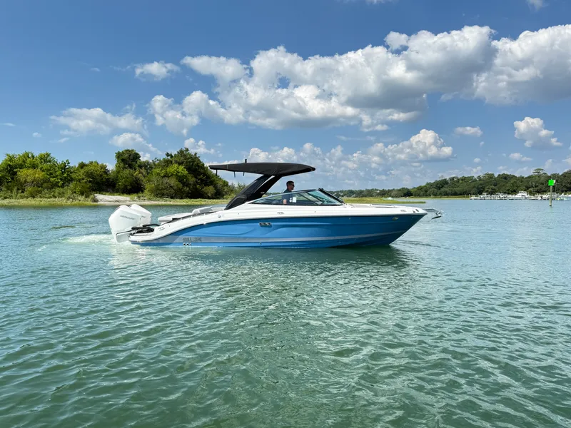 The Image of Sea Ray SLX 280 Outboard 2027 - 0
