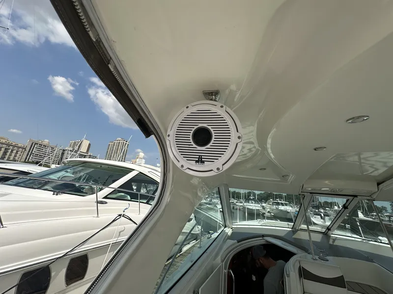 Slide: The Image of Cruisers 390 SPORTS COUPE 2008 - 40