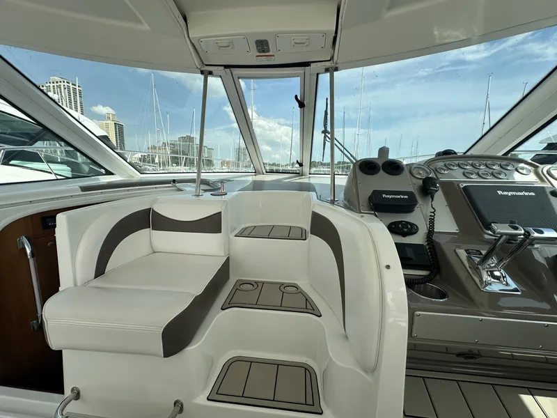 Slide: The Image of Cruisers 390 SPORTS COUPE 2008 - 20